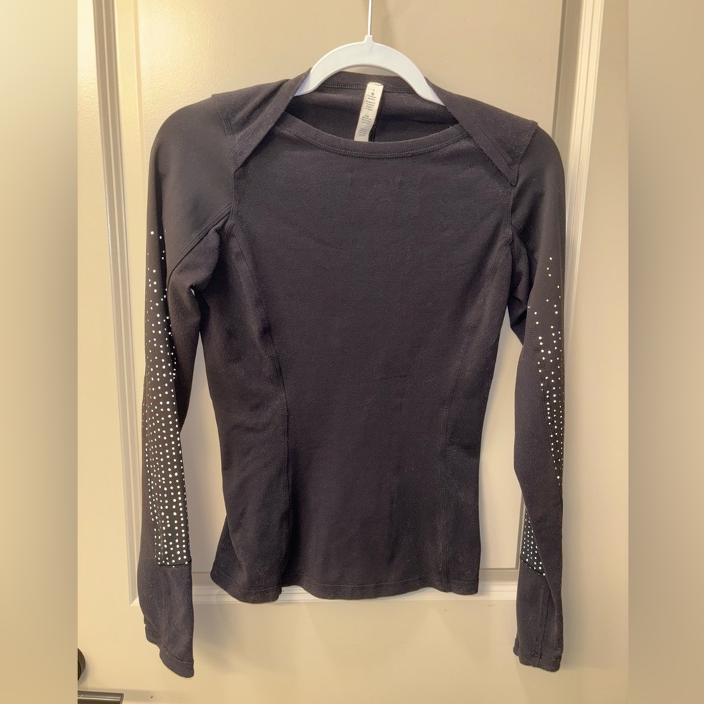 Lululemon Long-Sleeve Running Top Sz 6 with Reflective Details